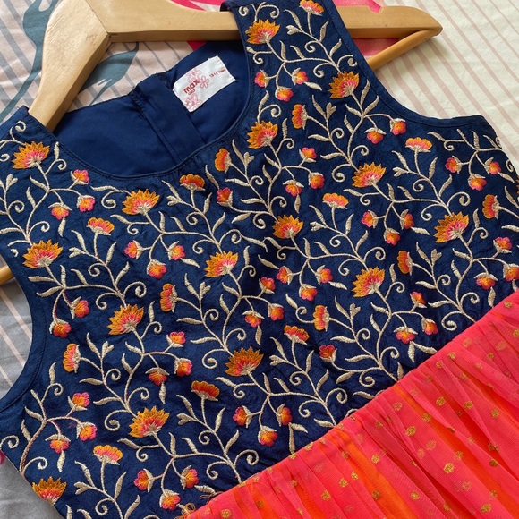 Floor length Vibrant Gown - Kids 13-14years - New - Picture 3 of 13